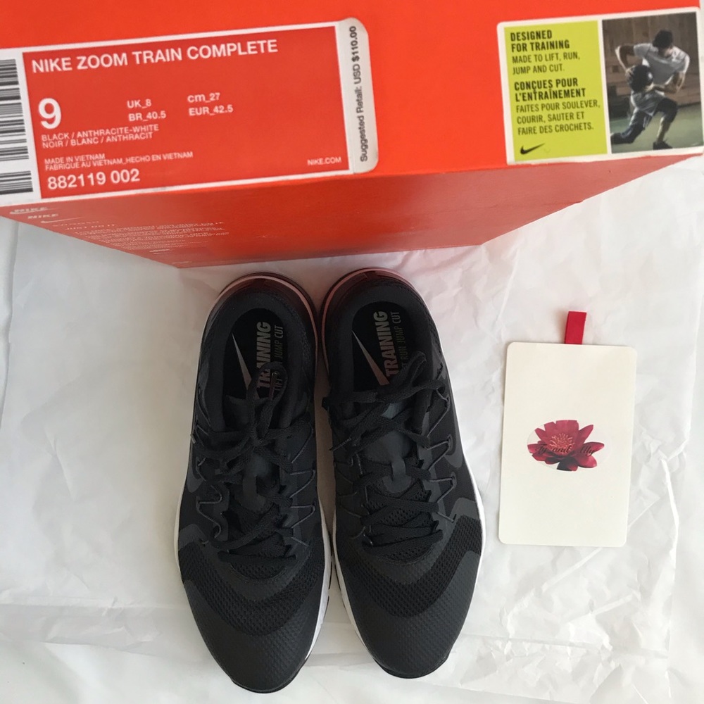 Nike zoom train complete size 9